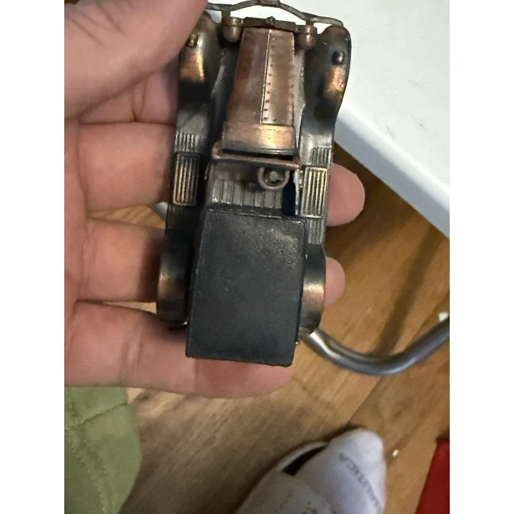 VINTAGE PENCIL SHARPENER DIE CAST METAL CLASSIC  CAR